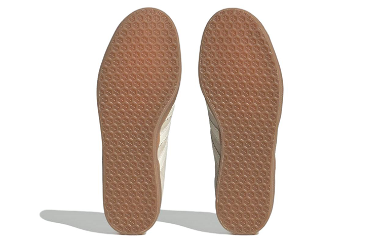Adidas Gazelle Wonder White Green Gum Women's купить в интернет-магазине Yoocart с быстрой доставкой по России.