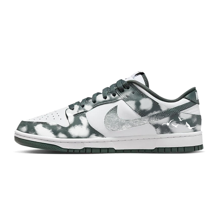 Nike Dunk Low Top Skateboard Shoes Unisex Green