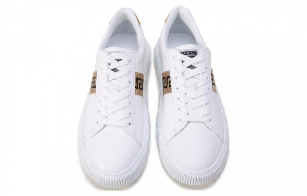 VERSACE Greca-print Flatform Sneakers купить в интернет-магазине Yoocart с быстрой доставкой по России.