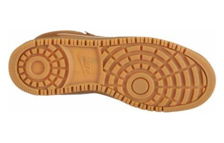 Nike Court Borough Mid Winter Wheat купить в интернет-магазине Yoocart с быстрой доставкой по России.