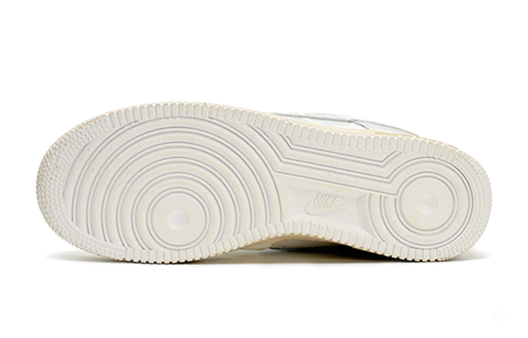 Nike Air Force 1 Anti-Slip Wear-Resistant Low-Top Skateboard Shoes Men's White купить в интернет-магазине Yoocart с быстрой доставкой по России.