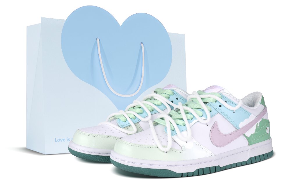 Nike Dunk Skateboard Shoes Women's Low-Top White