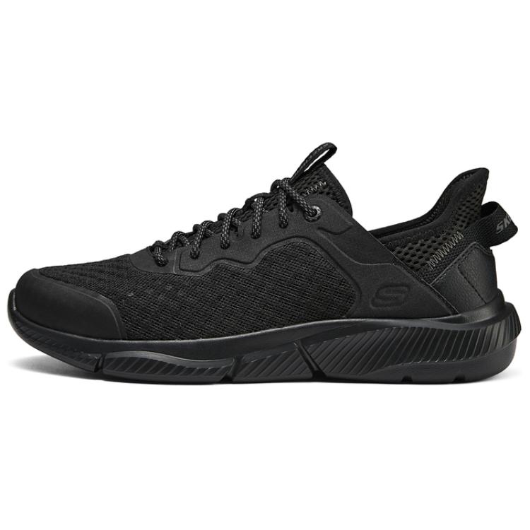 Skechers Slip Resistant Low Cut Running Shoes 'Black'