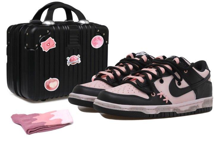 Nike Dunk Anti Slip Wear Resistant Low Top Skateboard Shoes GS Black Pink
