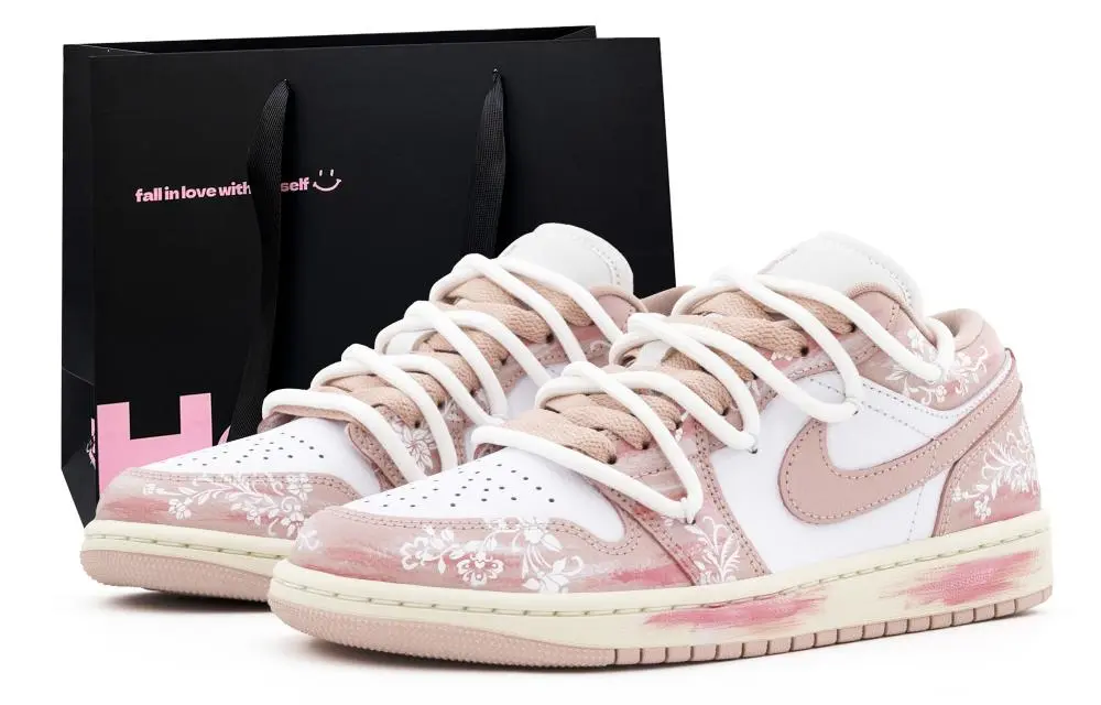 Jordan Air Jordan 1 Abrasion Resistant Low Top Skateboard Shoes Women's Haze Pink