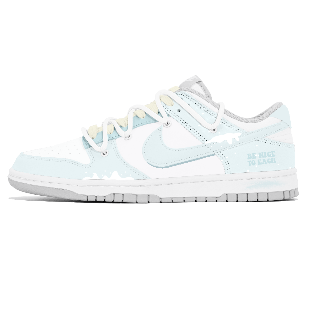 Nike Dunk Low Top Skateboard Shoes Women's White