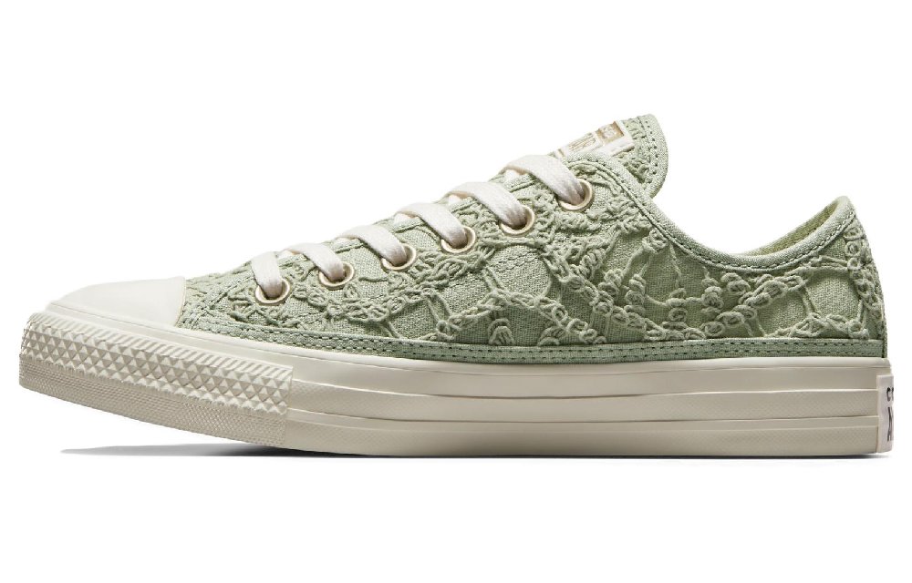 Converse Chuck Taylor All Star Low 'Daisy Cord' Women's