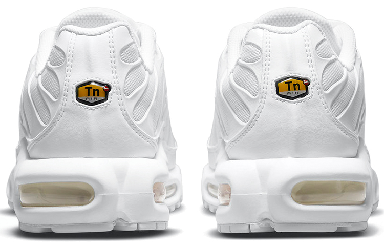 Nike Air Max Plus 'Triple White' Women's купить в интернет-магазине Yoocart с быстрой доставкой по России.