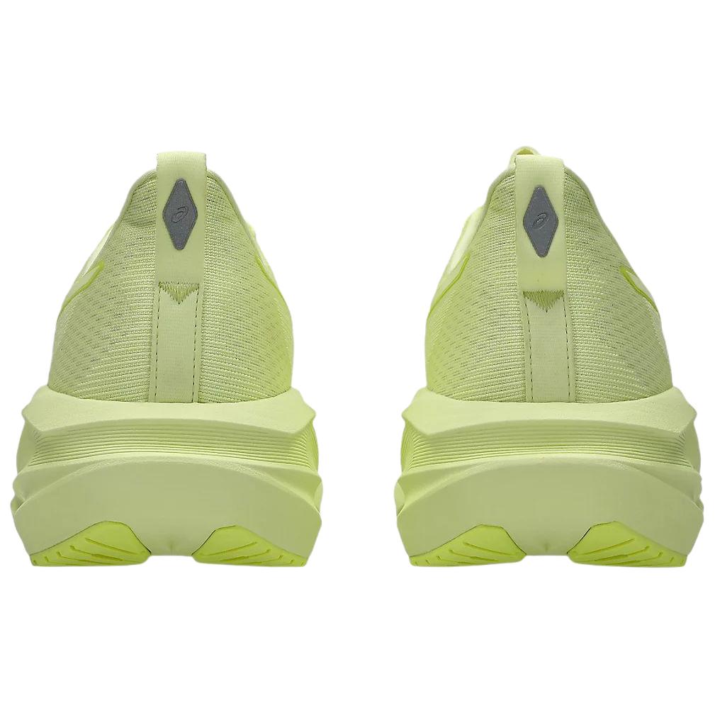 Asics Novablast 5 Lite Show Huddle Yellow купить в интернет-магазине Yoocart с быстрой доставкой по России.