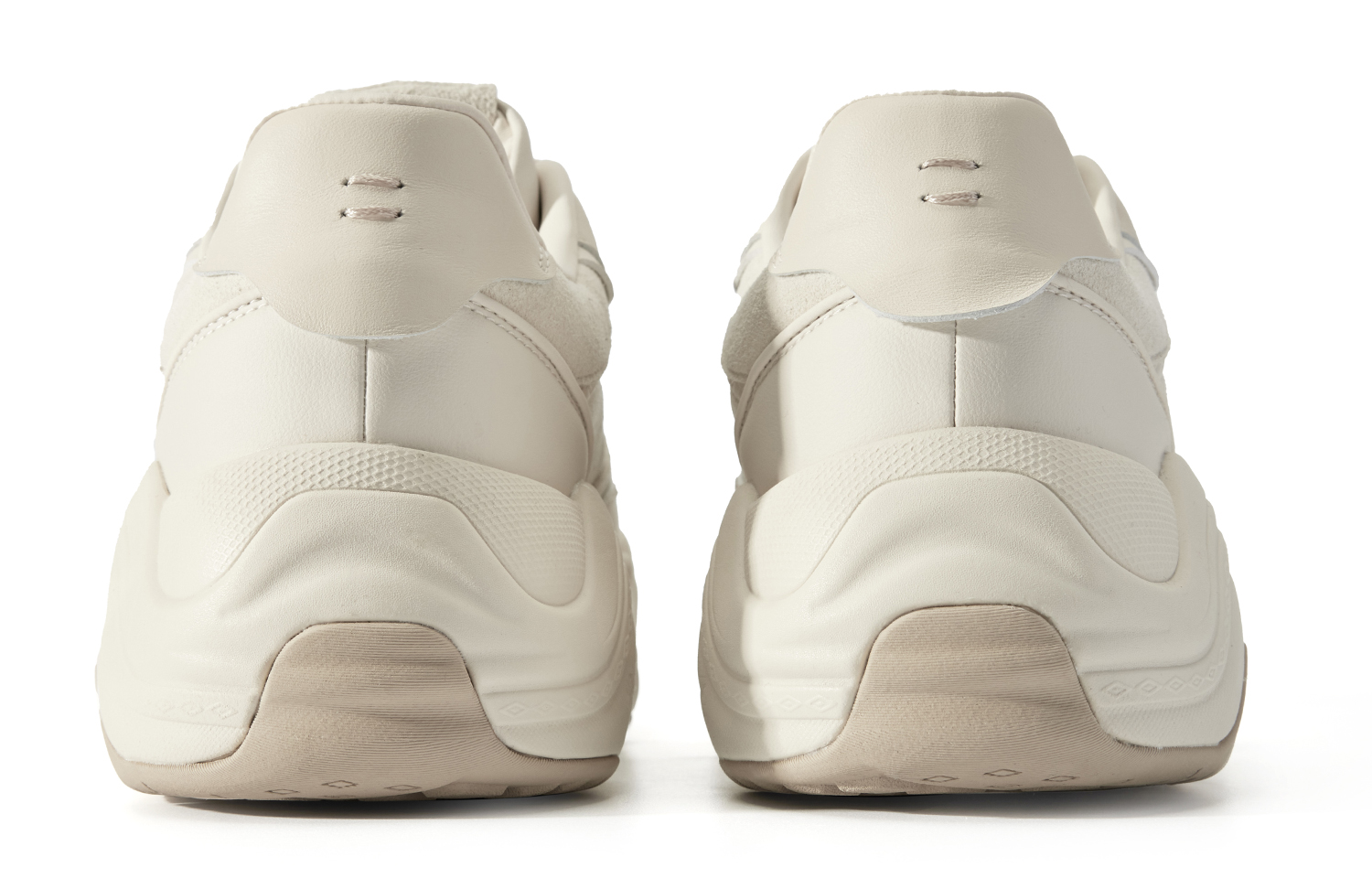 Umbro Anti-Slip Wear-Resistant Low-Top Casual Shoes Women's купить в интернет-магазине Yoocart с быстрой доставкой по России.