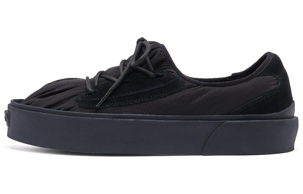 EQLZ EQUALIZER EQLZ Fault Lo Slip Resistant, Abrasion Resistant, Breathable Low Top Skateboard Shoes Unisex Black
