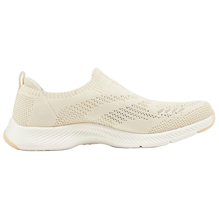 Skechers GO WALK Low top Casual Shoes Women's Beige