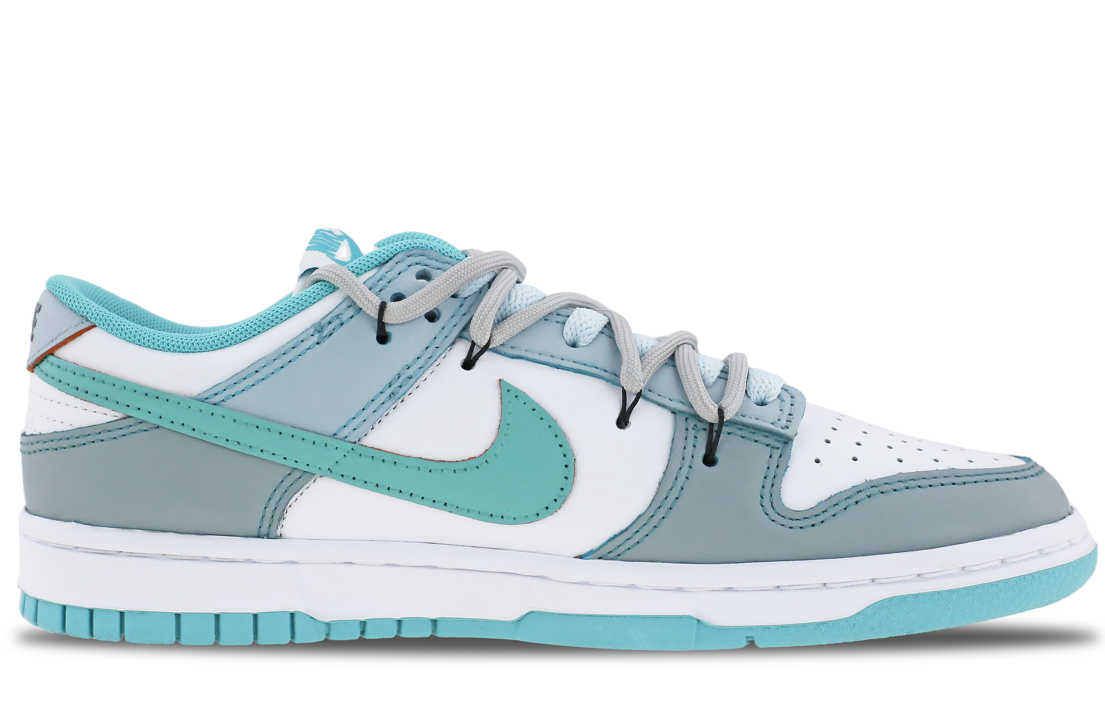 Nike Dunk Low-Top Skateboard Shoes Unisex Gray White