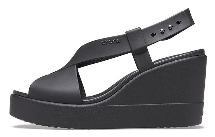 Crocs Brooklyn Cozy Non Slip Sports Black Sandals Women's