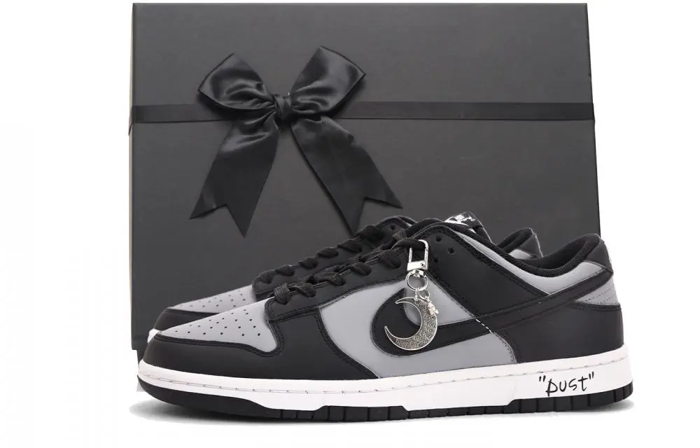 Nike Dunk Coverage Slip Resistant And Abrasion Resistant Low top Skateboard Shoes Unisex Black Gray