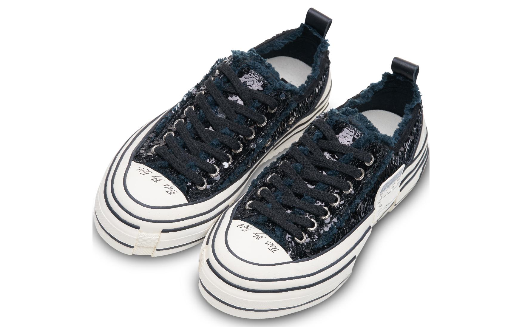 VESSEL Dark Queen Anti-Slip Wear-Resistant Low-Top Canvas Shoes Unisex Black