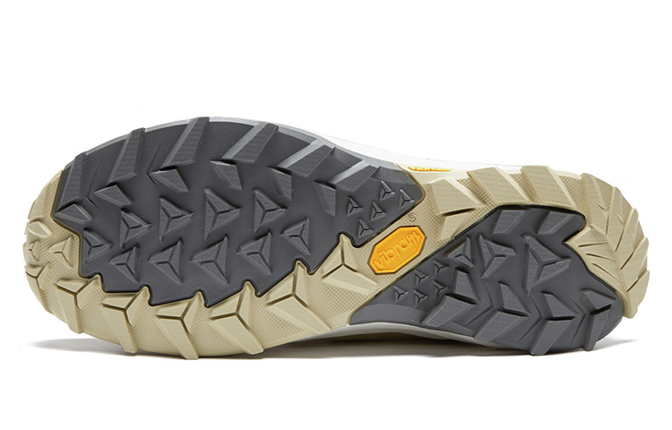 Jack Wolfskin Waterproof And Breathable High-Top Trekking Shoes Women's купить в интернет-магазине Yoocart с быстрой доставкой по России.