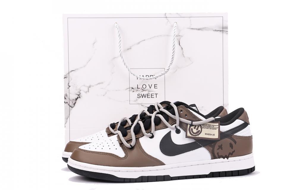 Nike Dunk Low-Top Skateboard Shoes Unisex Black Brown