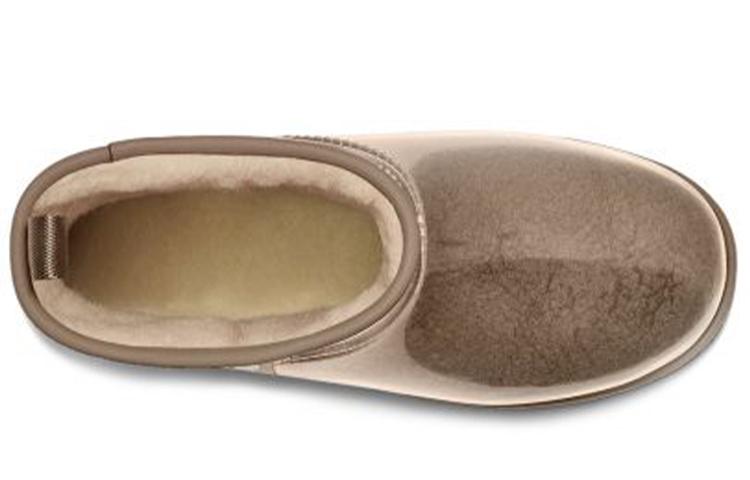 UGG Classic Clear Mini Large Logo Fleece Lined '' Women's купить в интернет-магазине Yoocart с быстрой доставкой по России.