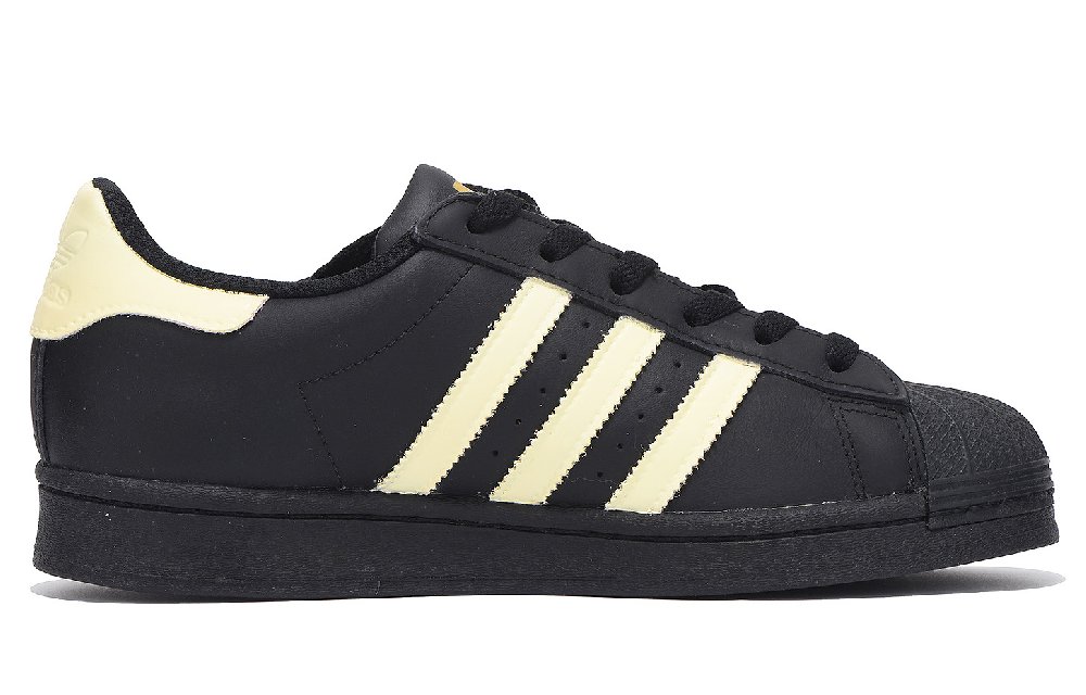 Adidas Originals SUPERSTAR Anti-Slip Wear-Resistant Low-Top Skateboard Shoes Unisex Black Yellow