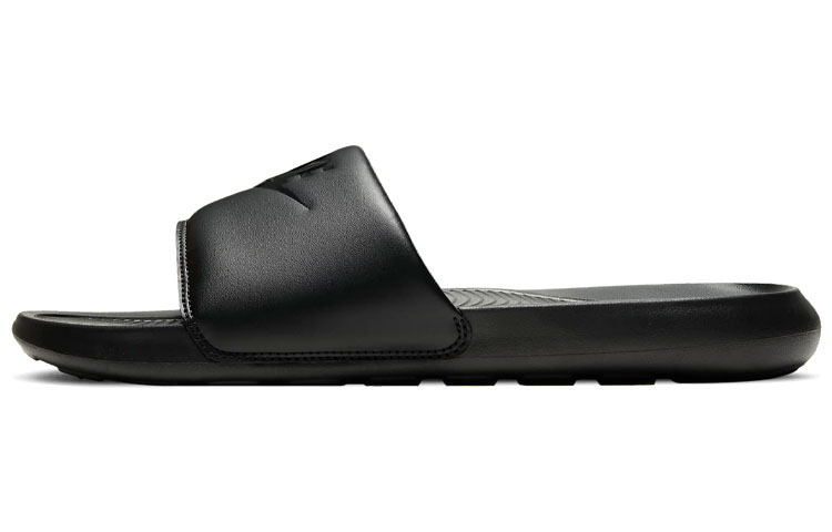 Nike Victori One Slide 'Triple Black'