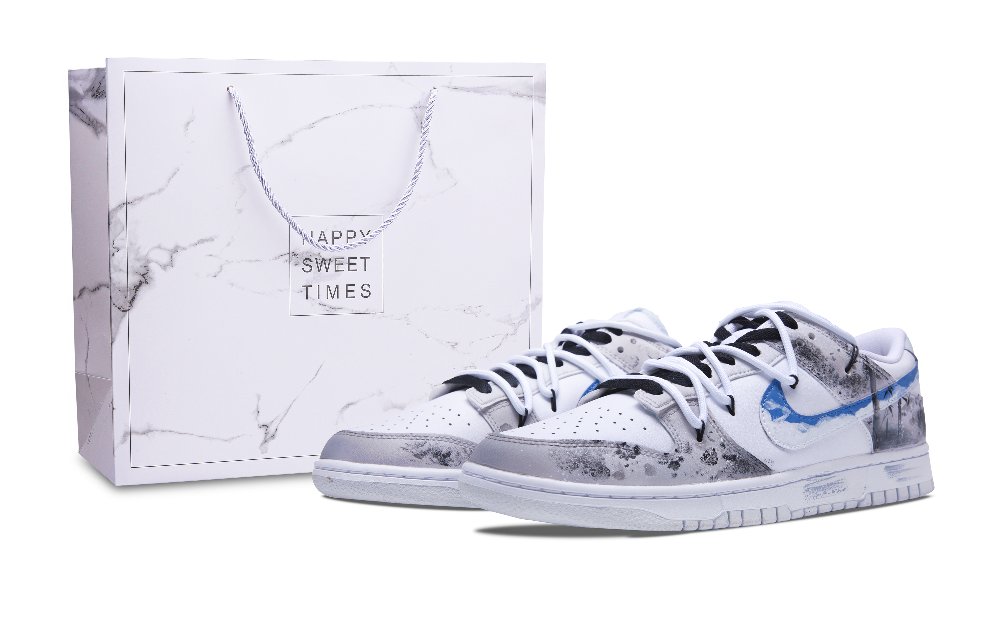 Nike Dunk Skateboard Shoes Men Low Top White