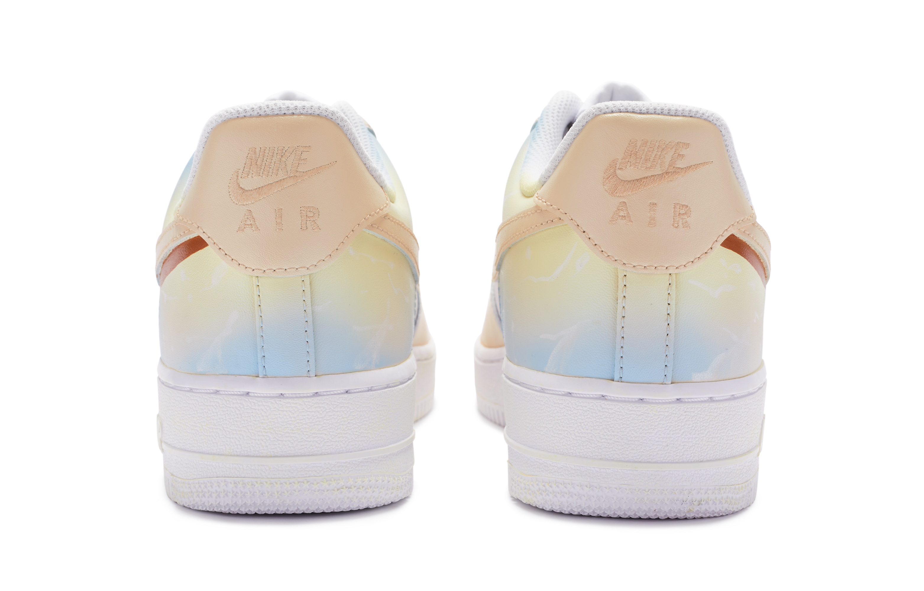 Nike Air Force 1 Low 811 Manufacturing Low Top Skateboard Shoes GS White Brown купить в интернет-магазине Yoocart с быстрой доставкой по России.