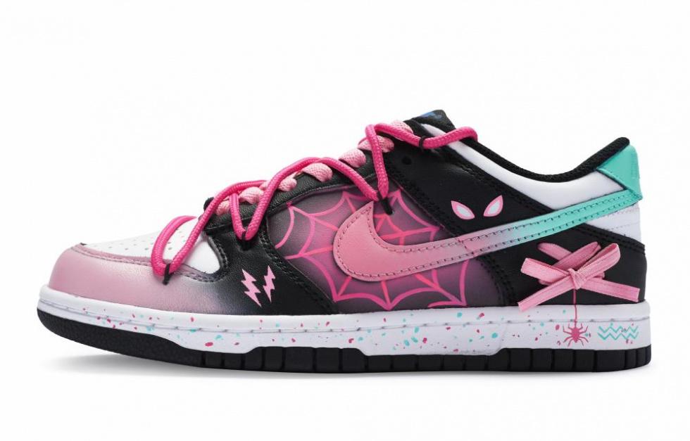 Nike Dunk 811 Manufacturing Slip-Resistant Low-Top Skateboard Shoes GS Black White Pink