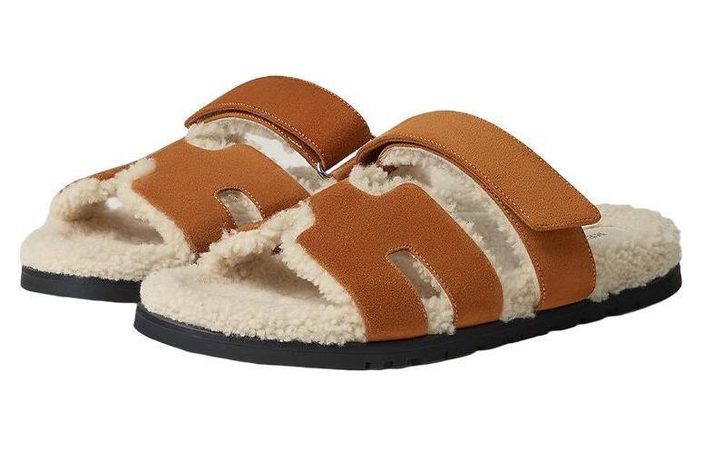 HERMES Chypre Slide Slippers Men's Brown купить в интернет-магазине Yoocart с быстрой доставкой по России.