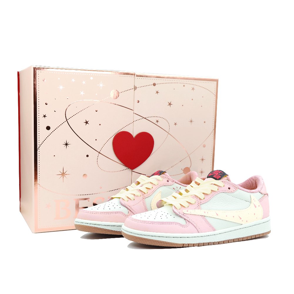 Travis Scott x Jordan Air Jordan 1 Anti-Slip Wear-Resistant Low-Top Vintage Basketball Shoes Women's Pink White