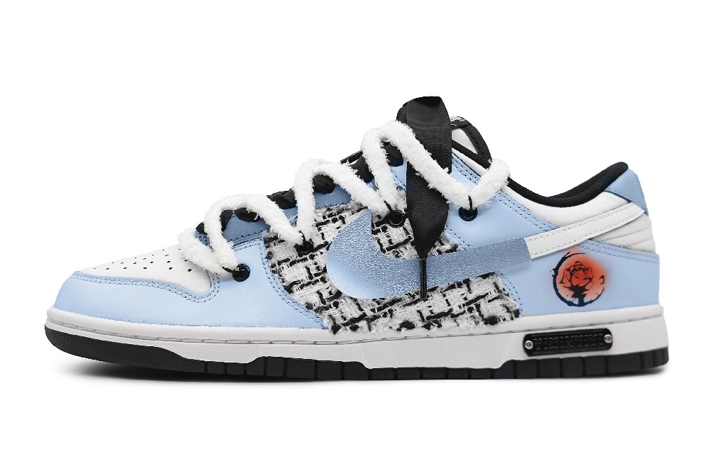 Nike Dunk Low-Top Skateboard Shoes GS Light Blue