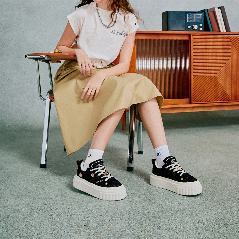 Champion Bakery Shoes Champ Creeper Low top Skateboard Shoes Women's Black White купить в интернет-магазине Yoocart с быстрой доставкой по России.