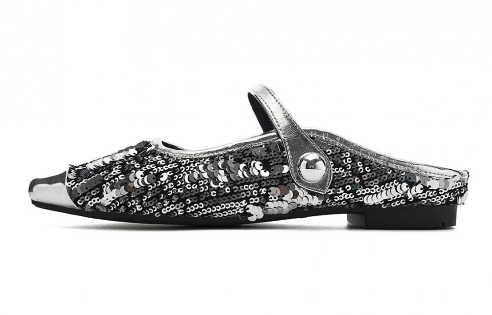 EBLAN Quiet Wrap-toe Slippers Women's Silver