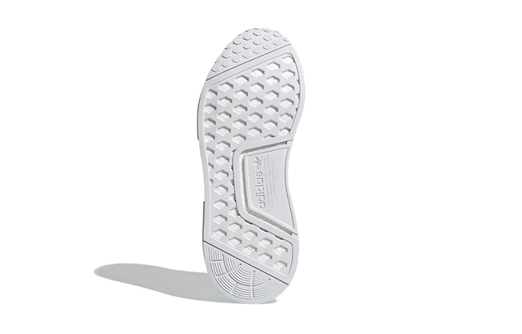 Adidas Women's NMD_R1 'White Clear Aqua' Women's купить в интернет-магазине Yoocart с быстрой доставкой по России.