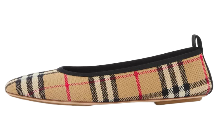 Burberry Vintage Casual Single Shoes Women's Beige