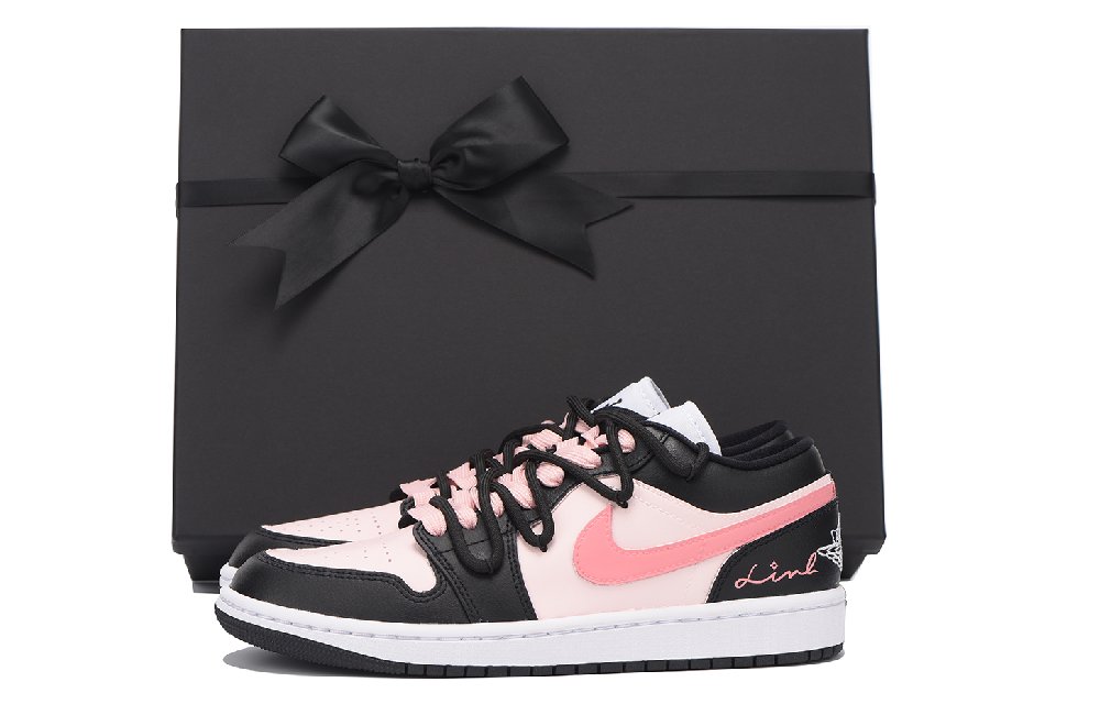 JORDAN Air JORDAN 1 Vintage Basketball Shoes Women's Low-Top Black