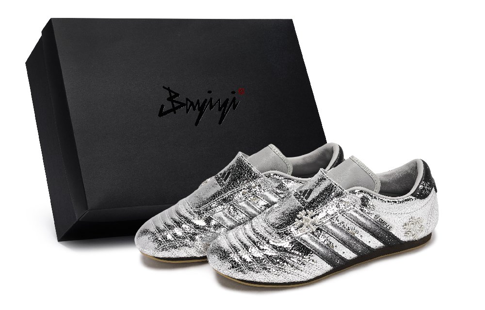 Adidas TAEKWONDO Flawless Ice Crystal Abrasion Resistant Low Top Casual Shoes Women's Black White Silver