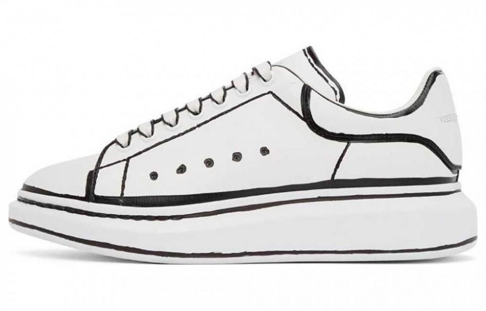 Alexander McQueen Oversized White Black Outline