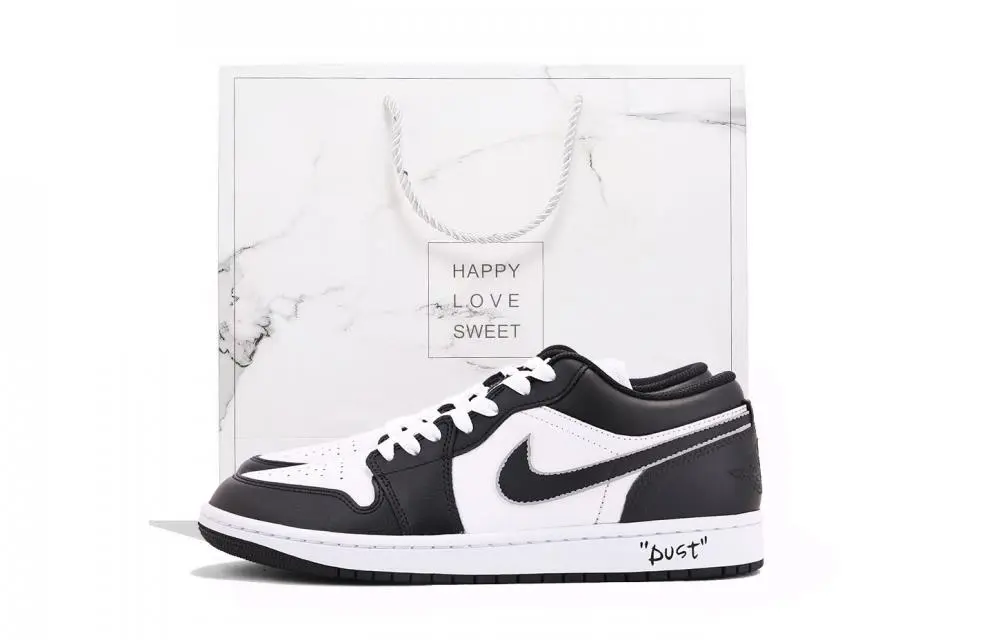 Jordan Air Jordan 1 Abrasion Resistant Coverage Low top Vintage Basketball Shoes Unisex Black White