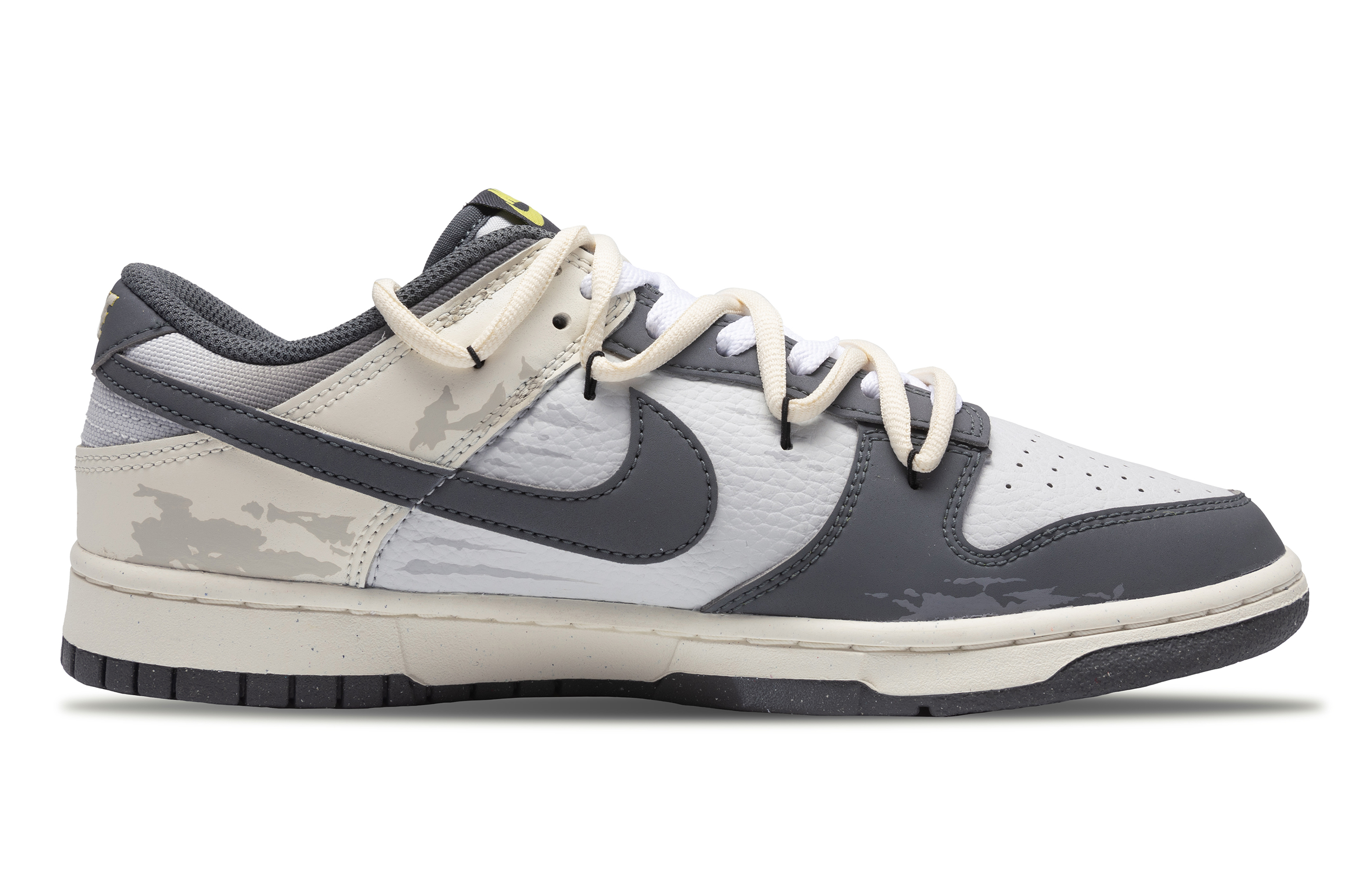 Nike Dunk Slip Resistant And Breathable Low Top Skateboard Shoes Men Beige Gray