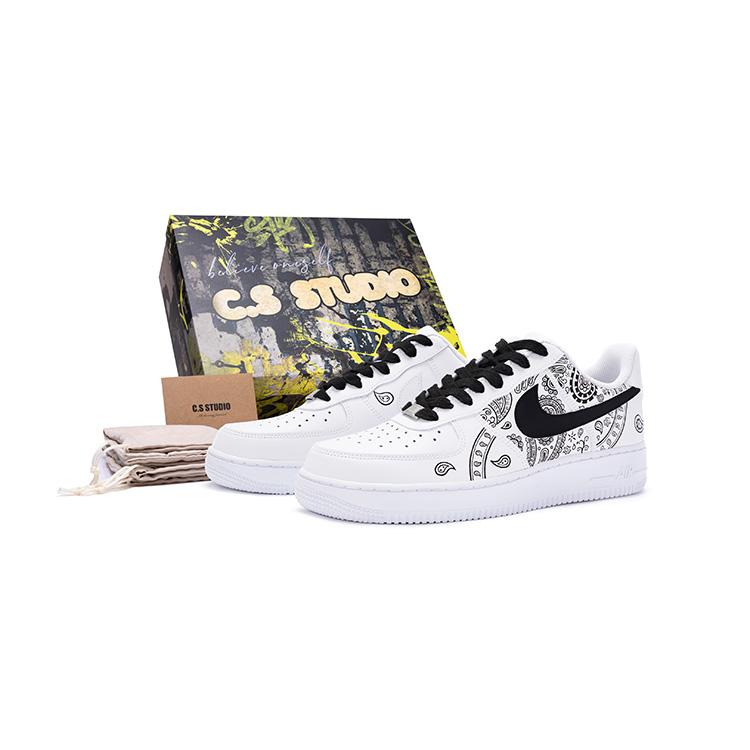 Nike Air Force 1 Low LE Low-Top Skateboard Shoes GS Black White