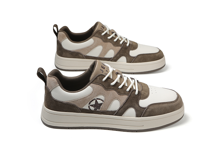 JEEP SPIRIT Low Top Skateboard Shoes Men's Light Sandy