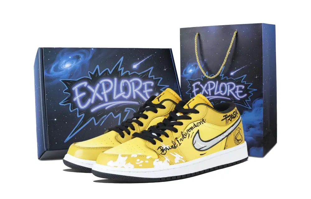 Jordan Air Jordan 1 Infinity Box Not Included Low top Vintage Basketball Shoes Unisex Yellow