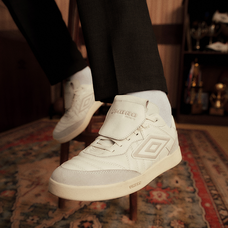 Umbro Low Top Skateboard Shoes Women's Champagne купить в интернет-магазине Yoocart с быстрой доставкой по России.