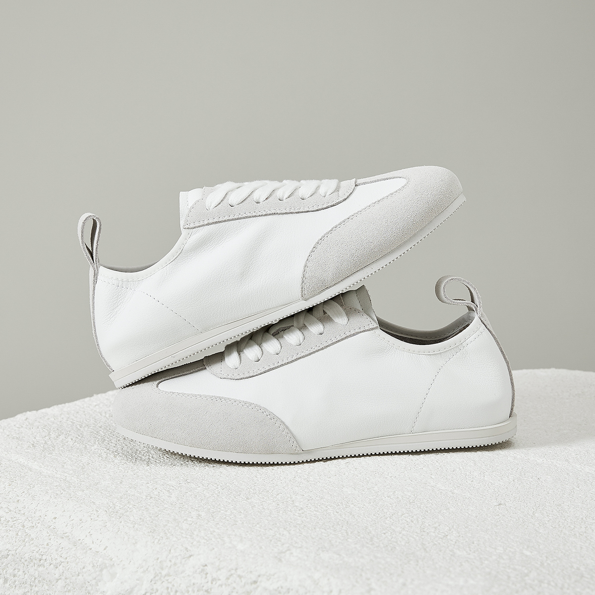 EBLAN Low Top Casual Shoes Women's купить в интернет-магазине Yoocart с быстрой доставкой по России.