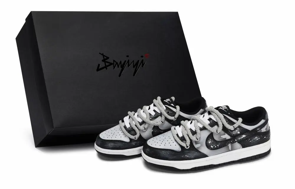 Nike Dunk Skateboard Shoes Unisex Low top Black/White/Gray