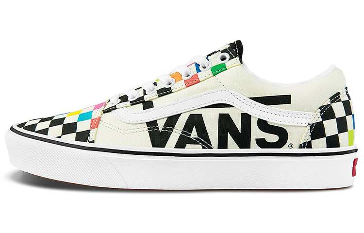 Vans ComfyCush Old Skool MoMA Checkerboard