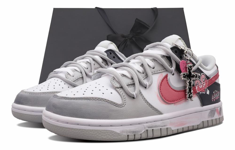 Nike Dunk Emotion Year Of The Dragon Love And Redemption Low-Top Skateboard Shoes Men's Black Pink