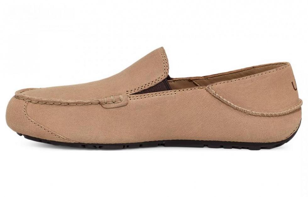UGG Upshaw TS Beanie Shoes Men's Sand
