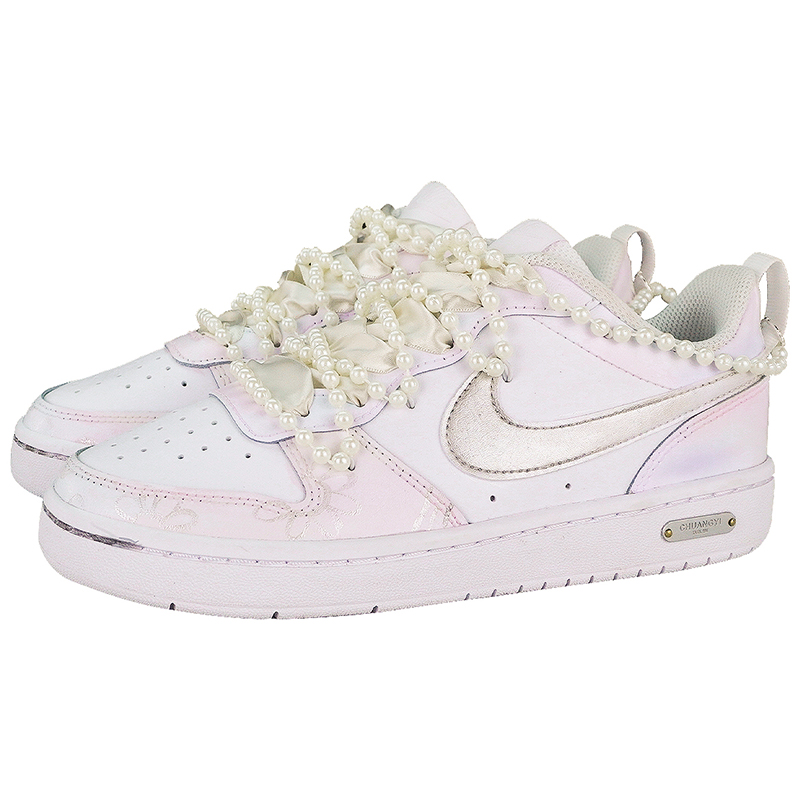 Nike Court Borough Anti Slip Wear Resistant Low Top Skateboard Shoes GS Pink White купить в интернет-магазине Yoocart с быстрой доставкой по России.